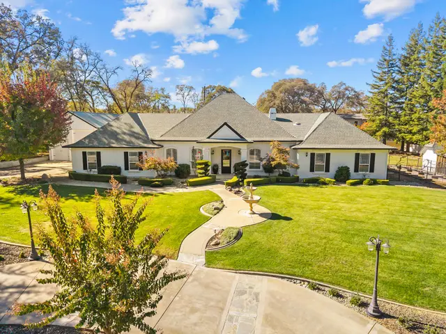 3624 Meder Ct: Aerial Views