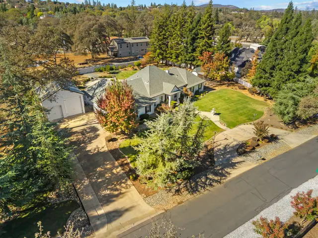 3624 Meder Ct: Aerial Views