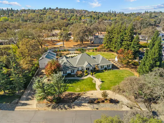 3624 Meder Ct: Aerial Views