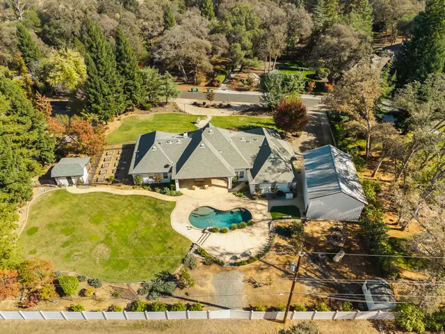 3624 Meder Ct: Aerial Views