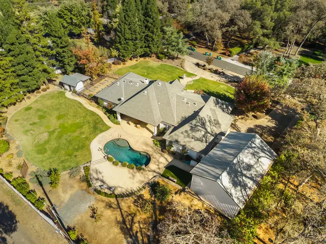 3624 Meder Ct: Aerial Views