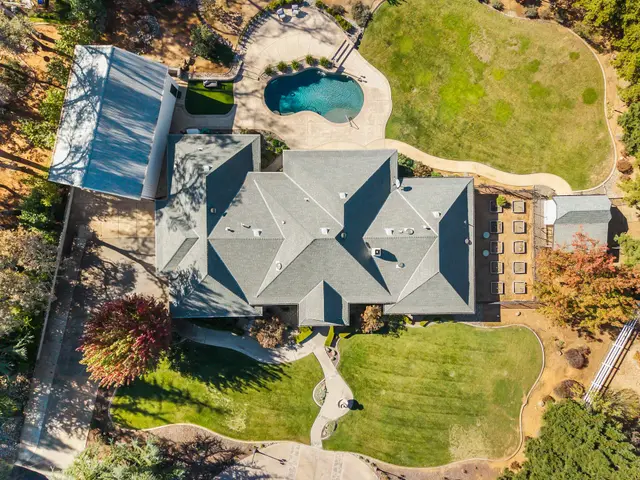 3624 Meder Ct: Aerial Views