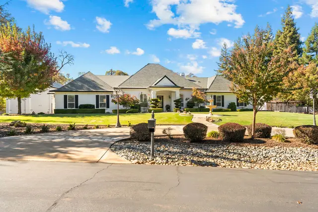 3624 Meder Ct: Arrival & Curb Appeal