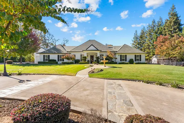 3624 Meder Ct: Arrival & Curb Appeal