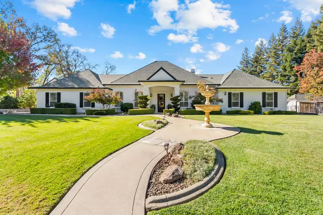 3624 Meder Ct: Arrival & Curb Appeal