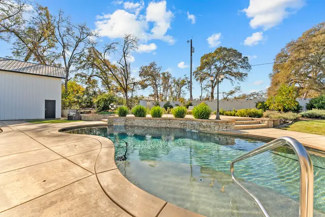 3624 Meder Ct: Covered Patio & Pool