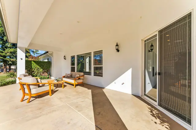 3624 Meder Ct: Covered Patio & Pool