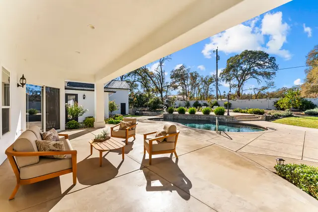 3624 Meder Ct: Covered Patio & Pool